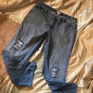 🌼🌼Cato Distressed / Patched Jeans🌼🌼